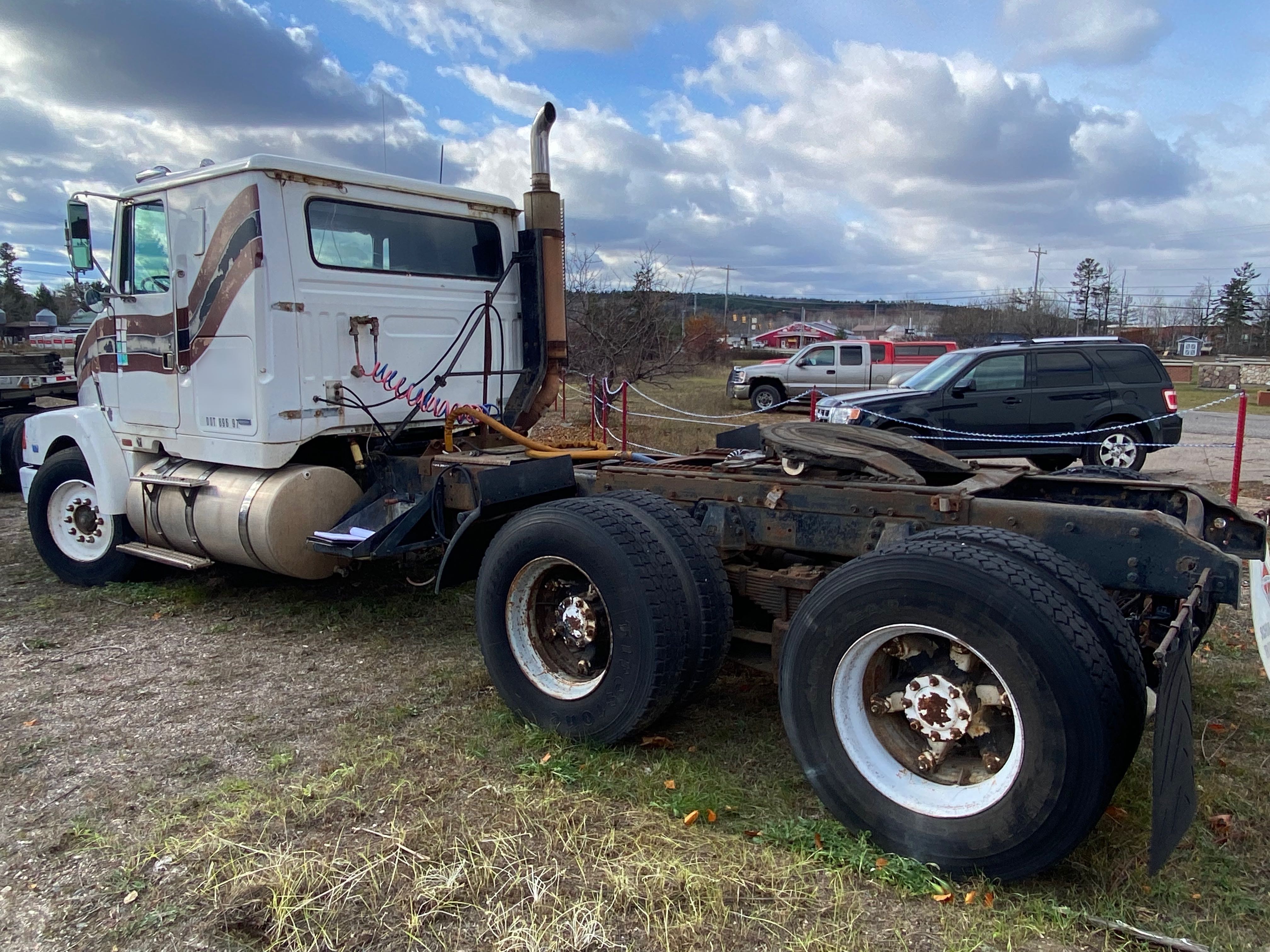 1986 WHITE Sleeper - Image 9